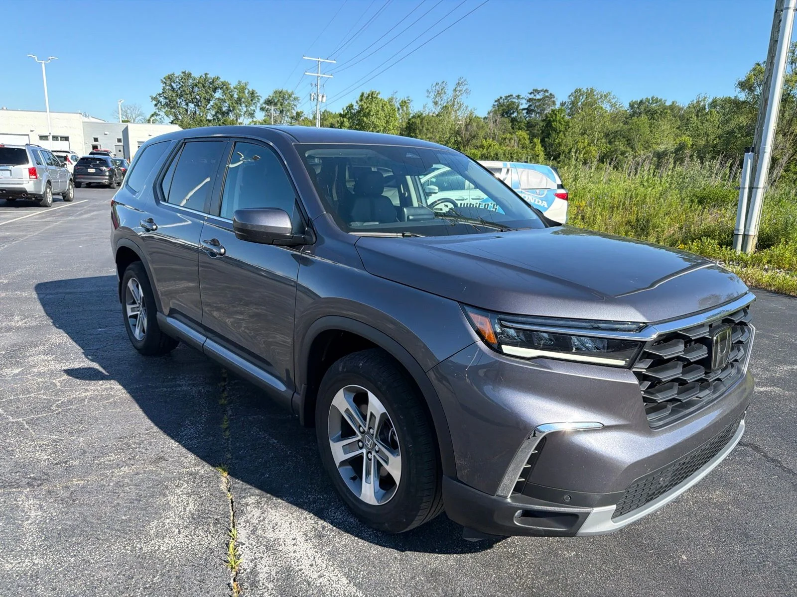 Used 2024 Gray Honda EX-L image 8