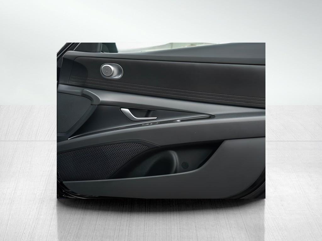 New 2026 Amazon Gray Hyundai SE Sedan FWD image 31