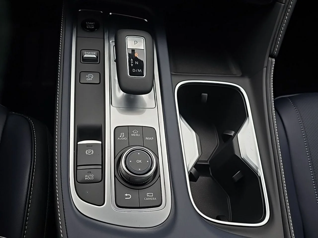 New 2026 GRAPHITE SHADOW INFINITI Sport AWD image 19