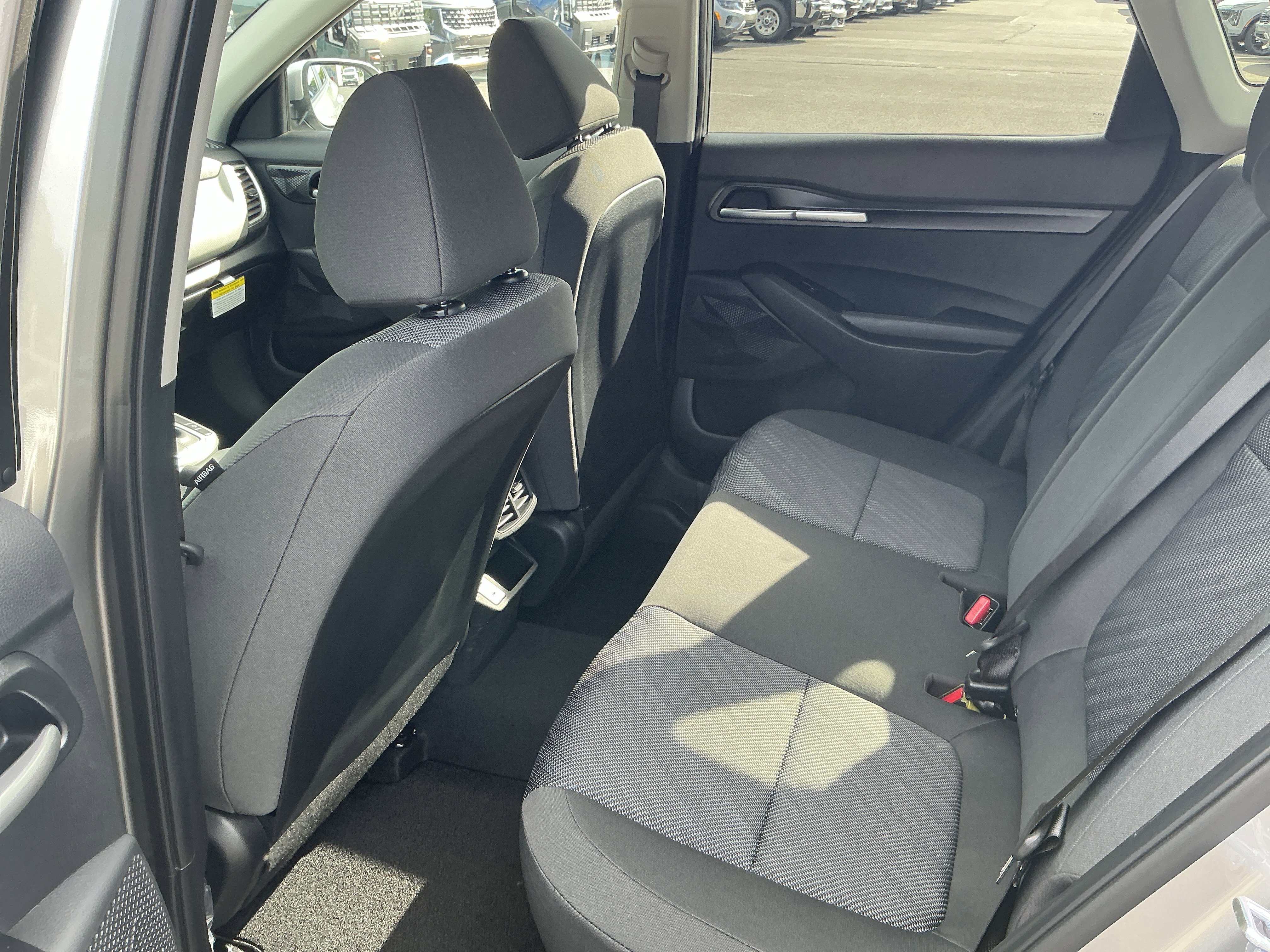 New 2026 Steel Gray Kia LX image 10
