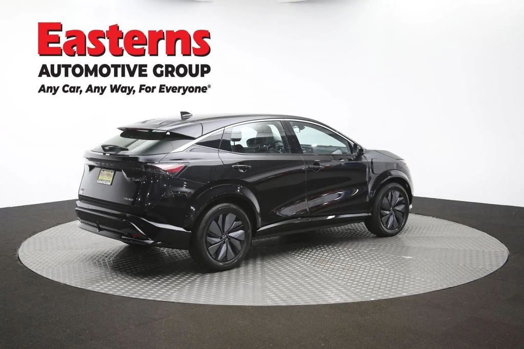Used 2023 Black Nissan ENGAGE image 42