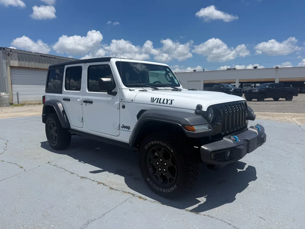 2023 Jeep Wrangler 4xe Willys 4XE - Photo 7