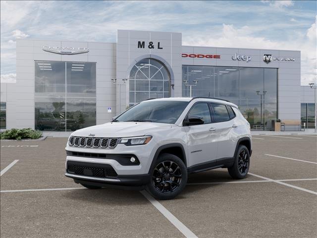 New 2026 Bright White Clear-Coat Exterior Paint Jeep Latitude image 2