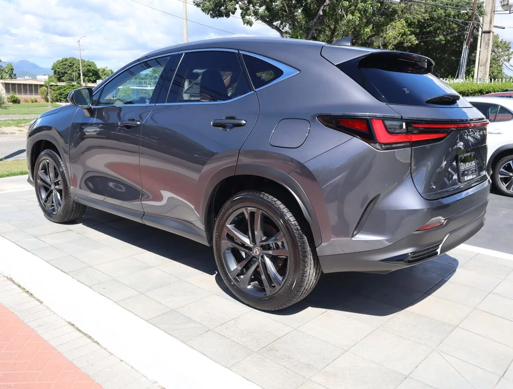 New 2026  Lexus 350h Premium image 7