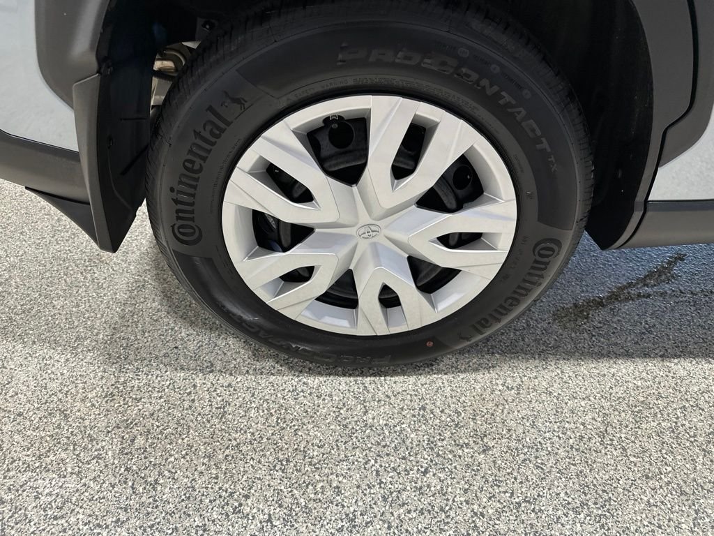 Used 2024 Silver Toyota L image 22