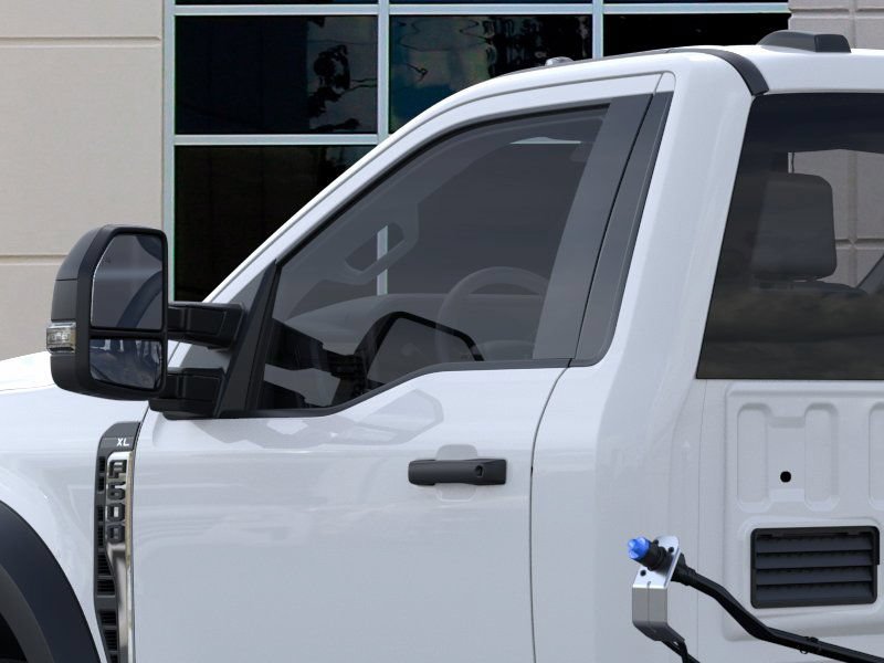 New 2025 Oxford White Ford XL image 21
