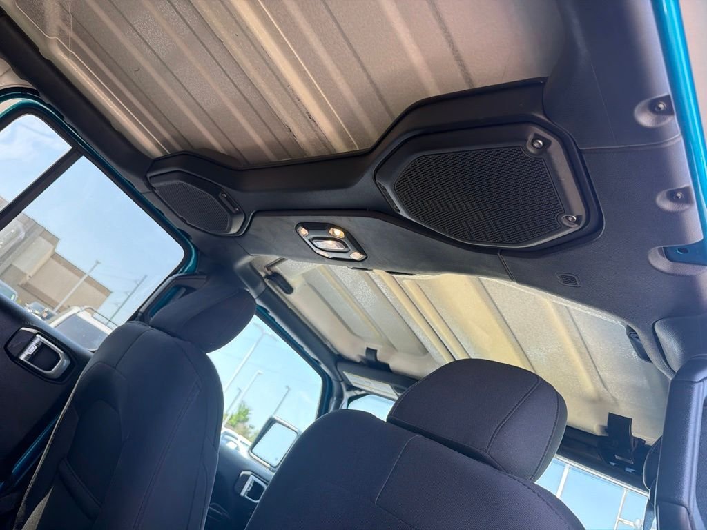Used 2020 Teal Jeep Unlimited Sport S image 21