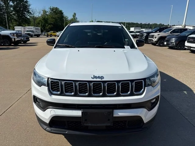 2024 Jeep Compass Latitude - Photo 8