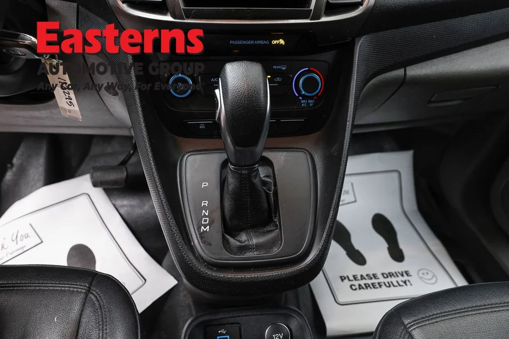 Used 2019 White Ford XL image 12