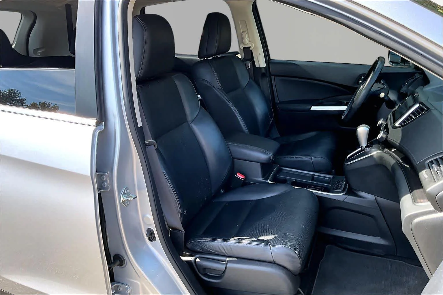 Used 2015 Alabaster Silver Metallic Honda EX-L image 8
