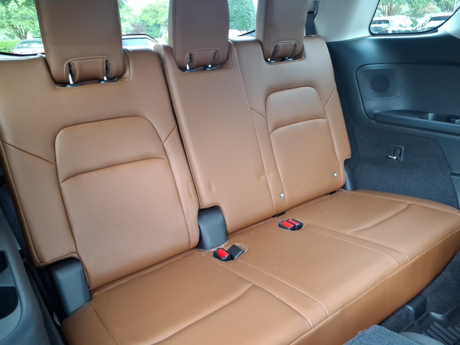 Used 2022 Boulder Gray Pearl Nissan Platinum image 25