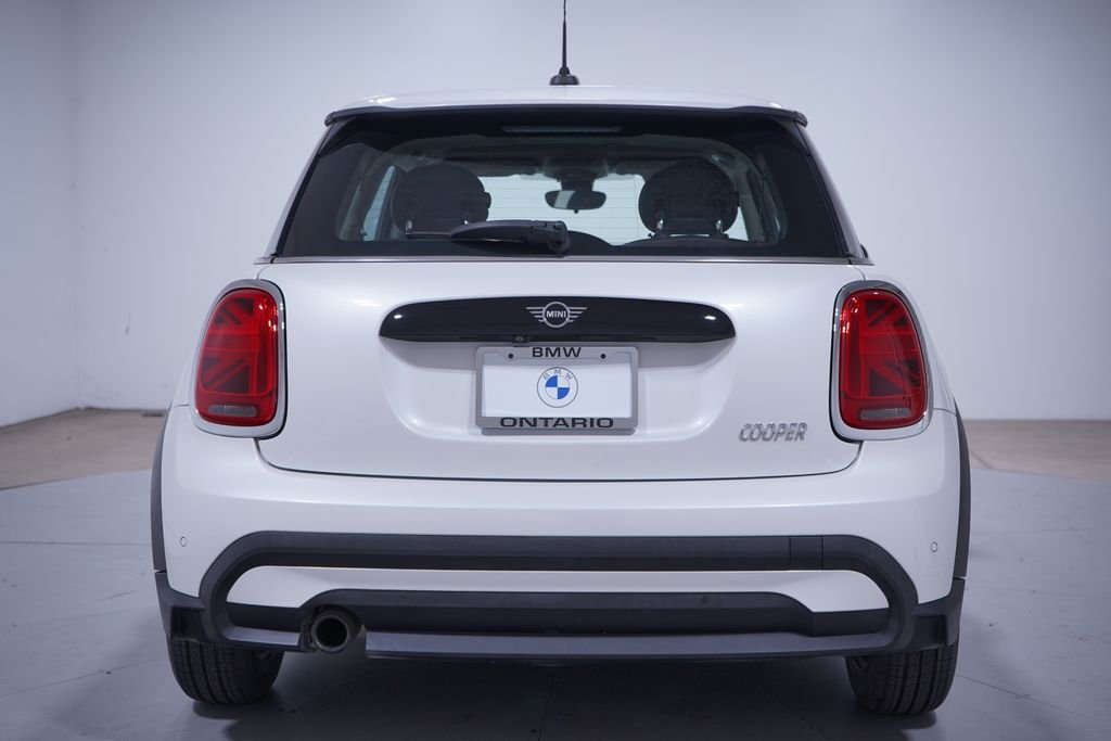 Certified Used 2024 White Metallic MINI Classic image 5