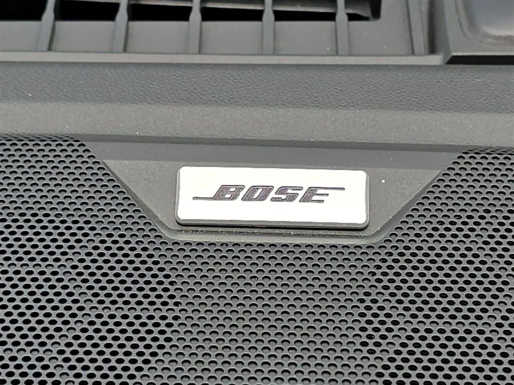 Used 2025 Black Chevrolet Z71 image 27