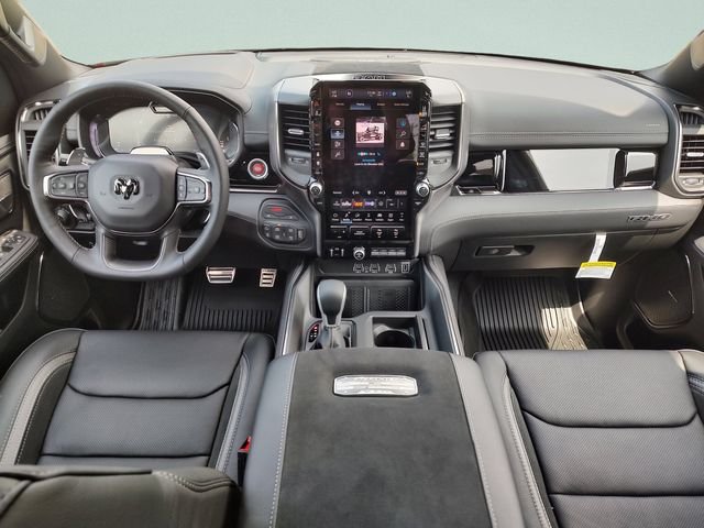 New 2026 Diamond Black Crystal Pearl-Coat Exterior Paint RAM RHO image 9