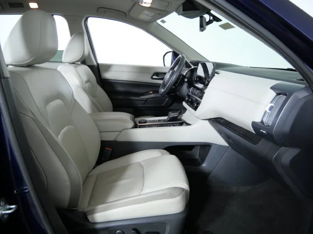 Certified Used 2023 Blue Nissan SL image 12