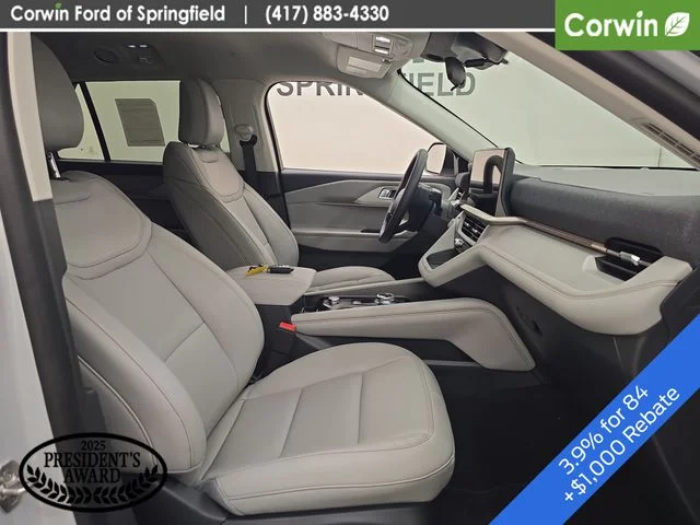 New 2026 Space White Metallic Ford Active image 12