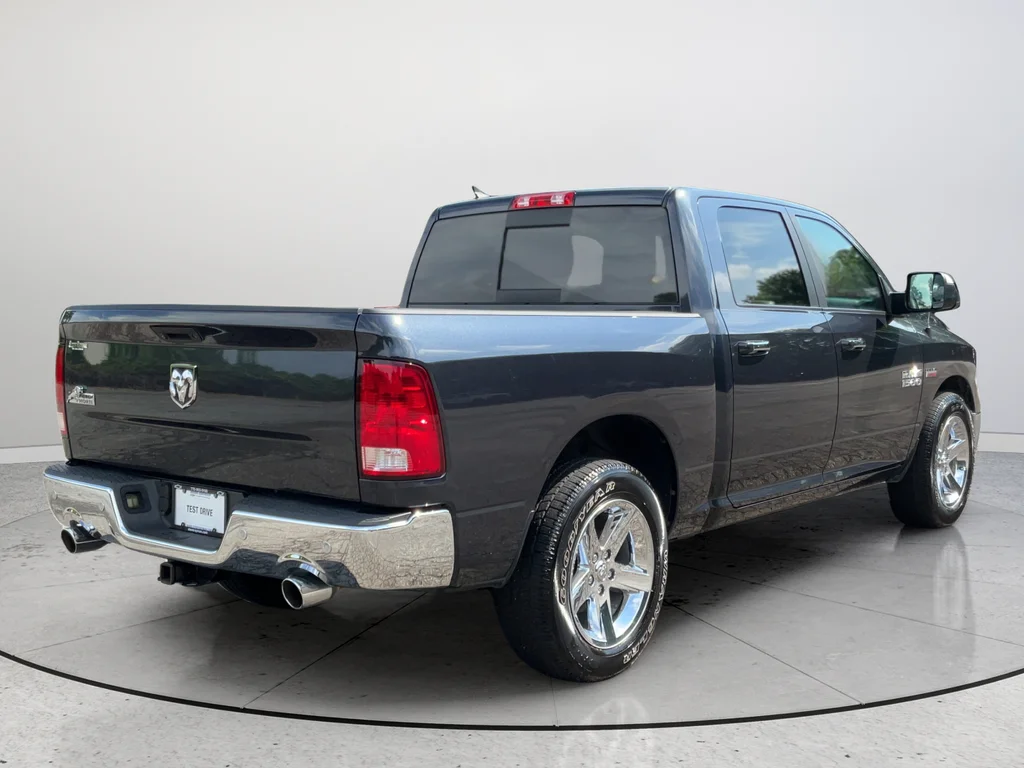 Used 2015 Gray Ram Big Horn image 7