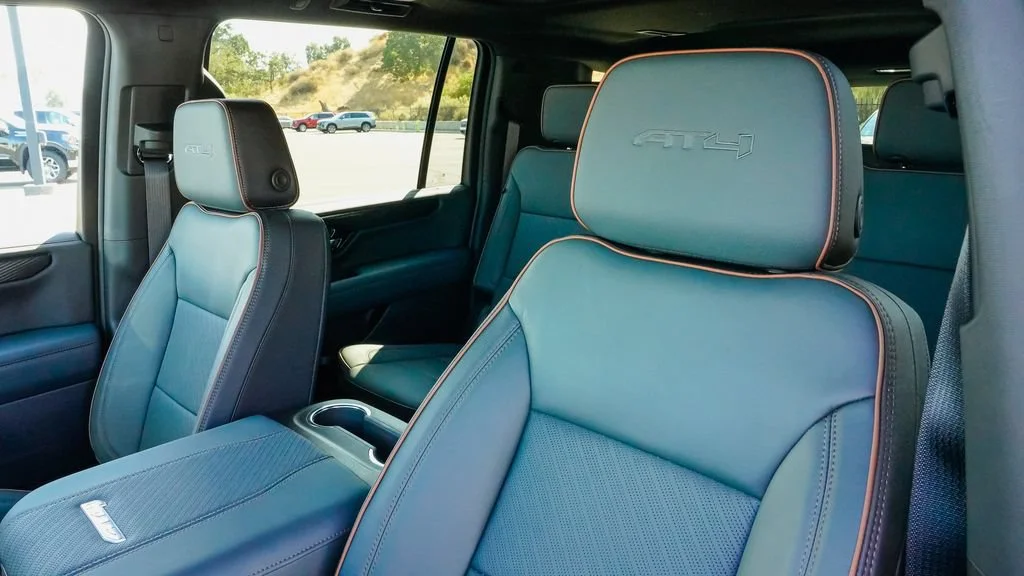 2026 GMC Yukon XL AT4 - Photo 13