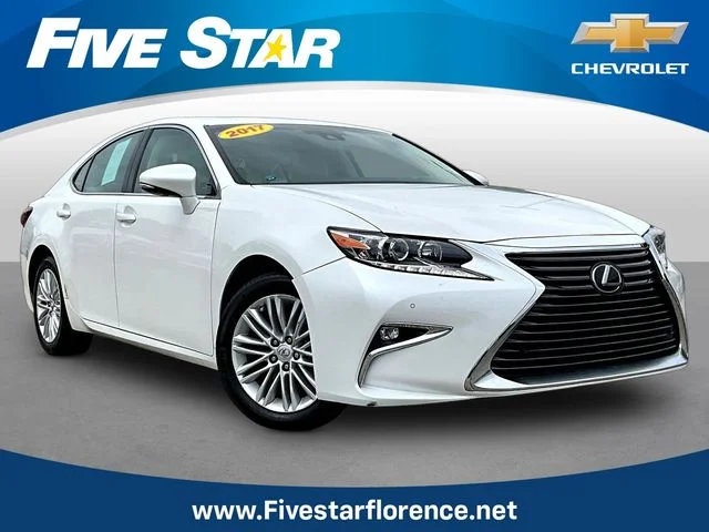 Used 2017 White Lexus 350 image 1