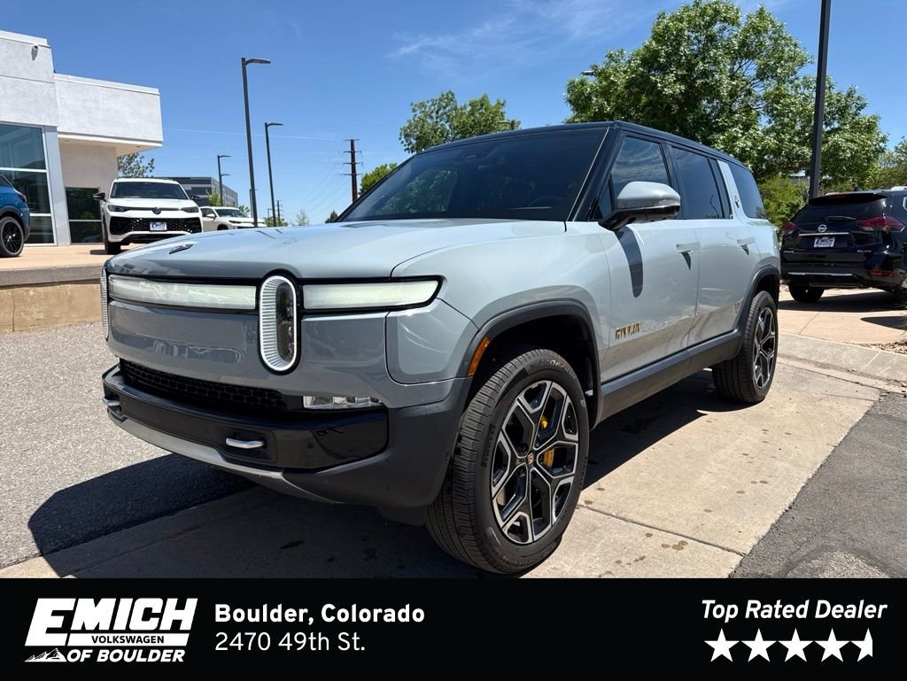 2023 Rivian R1S Adventure Quad-Motor Large Pack's photo