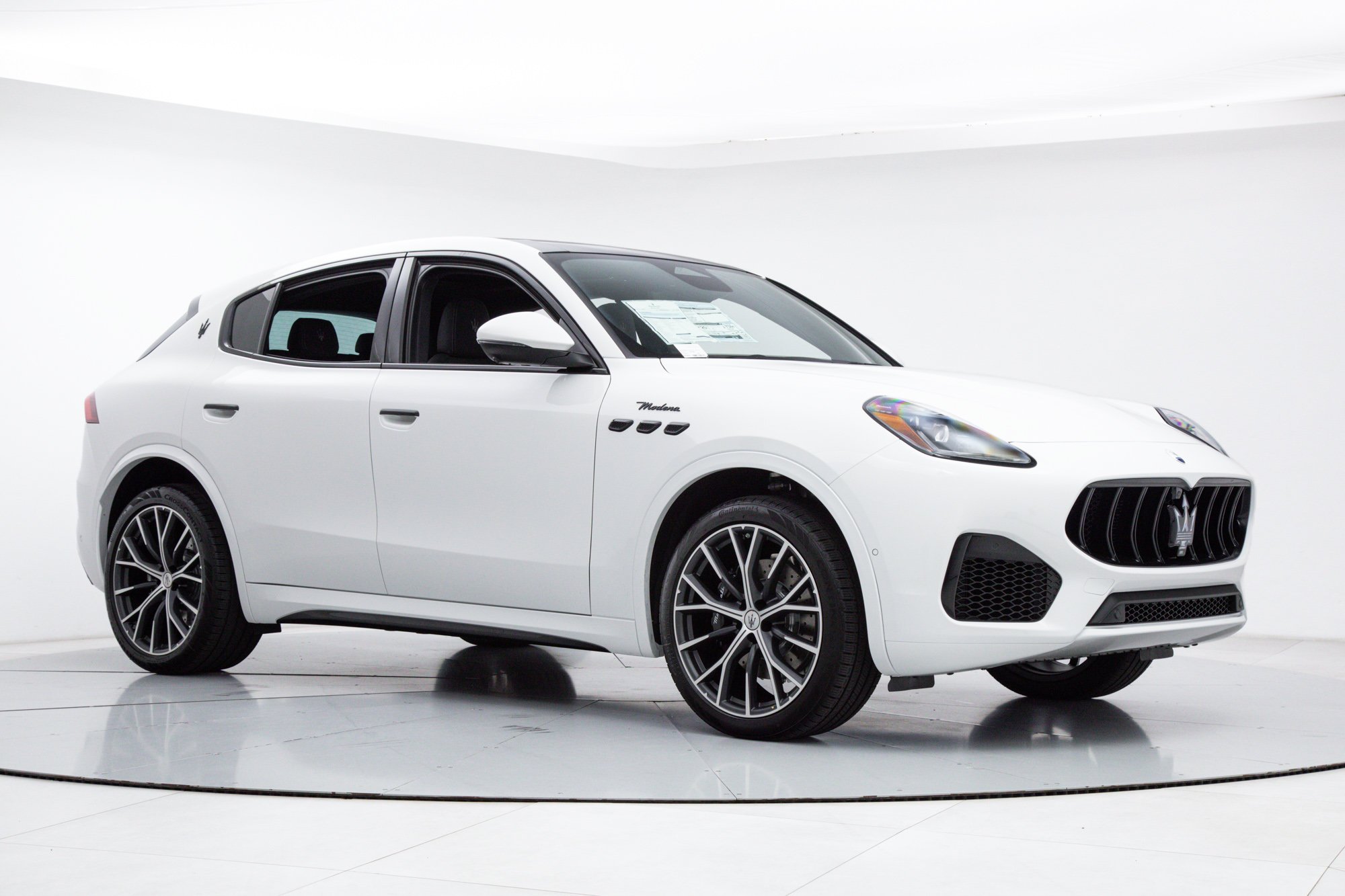 New 2026 White Maserati Modena image 7
