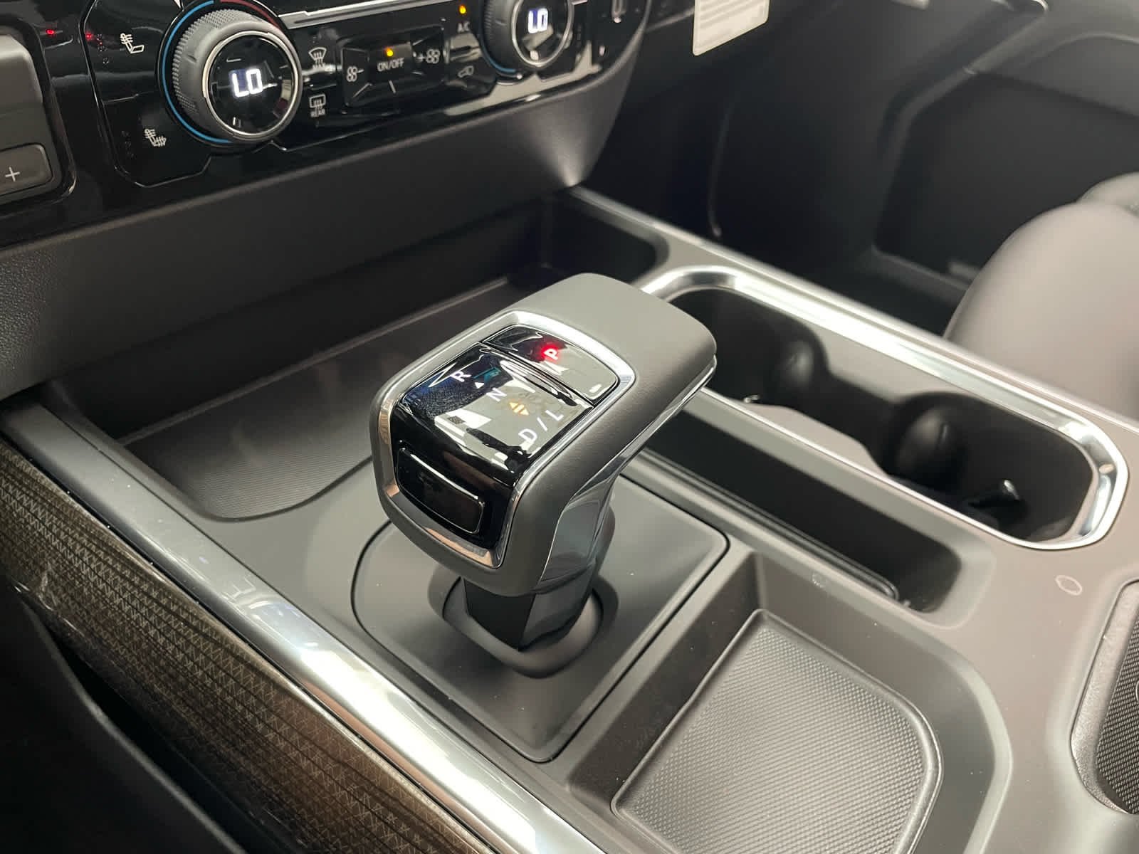 2026 Chevrolet Silverado 1500 RST - Photo 7