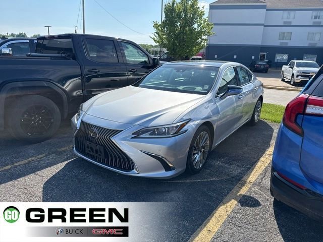 2019 Lexus ES 350 350 Luxury's photo