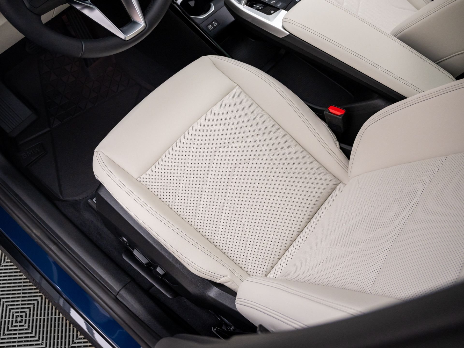 New 2026 Night Dusk Blue Metallic BMW xDrive28i image 14