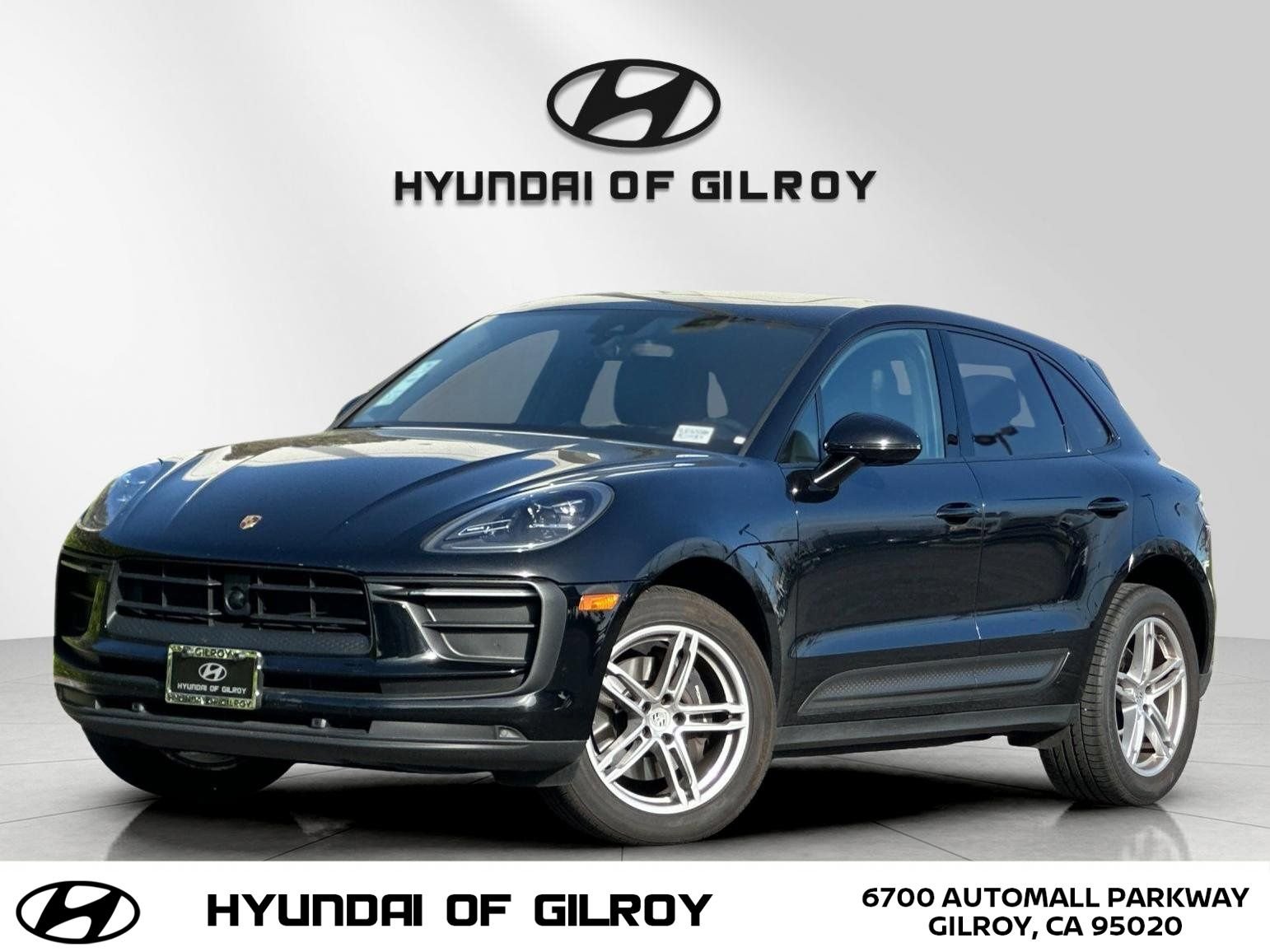 2024 Porsche Macan Base