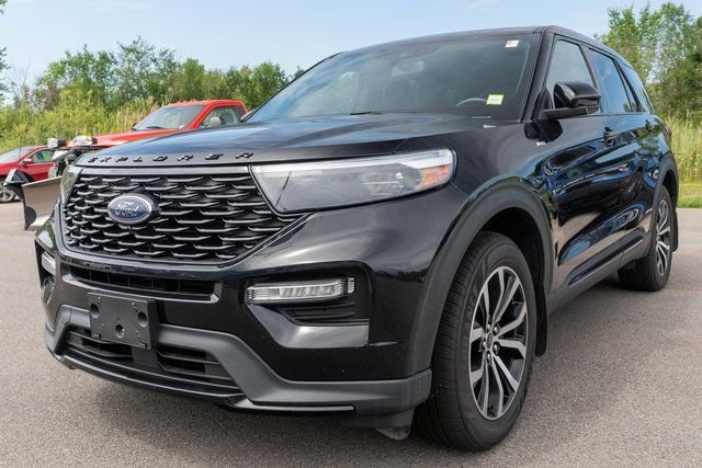 Used 2022 Black Ford ST-Line image 2