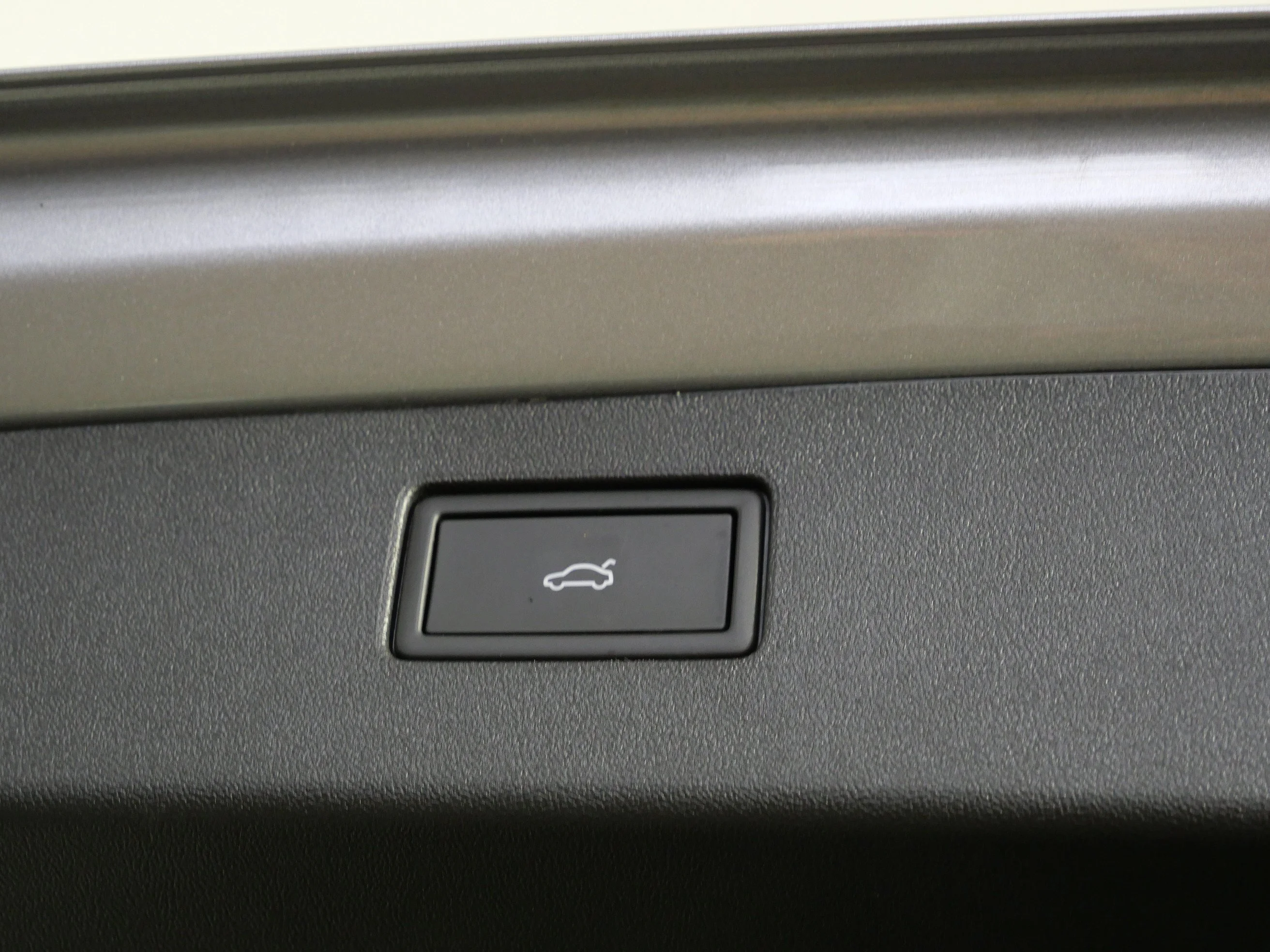 Certified Used 2026  Volkswagen SE image 20
