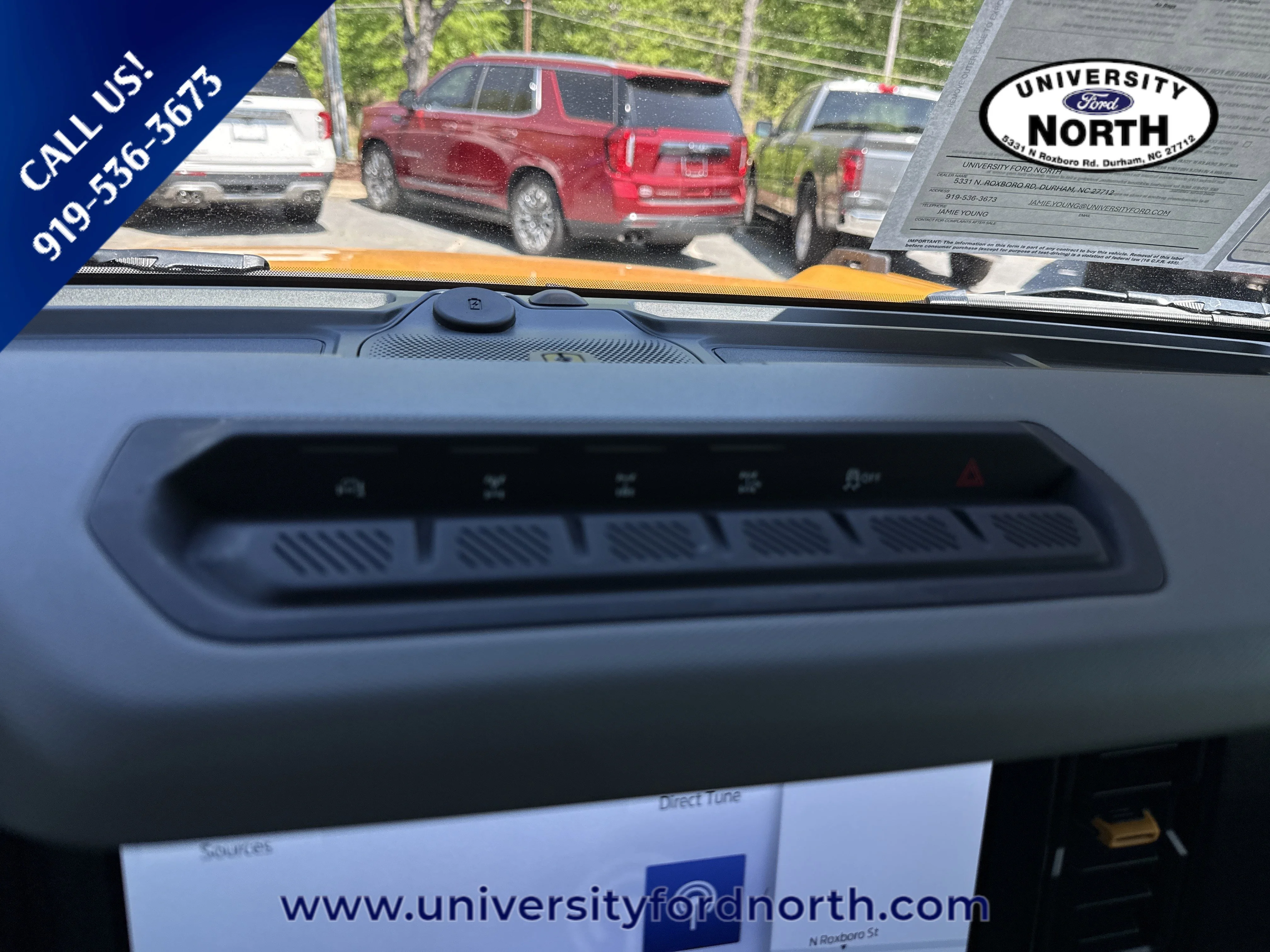 Used 2022 Cyber Orange Metallic Tricoat Ford Badlands image 24