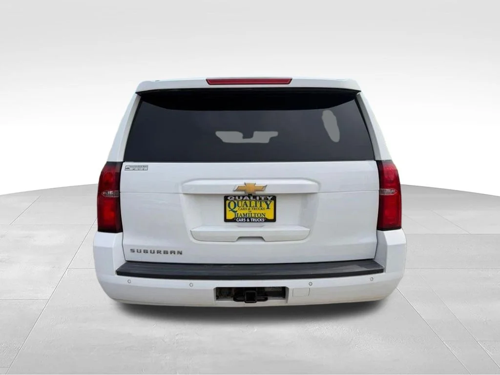 Used 2019 White Chevrolet LT image 4