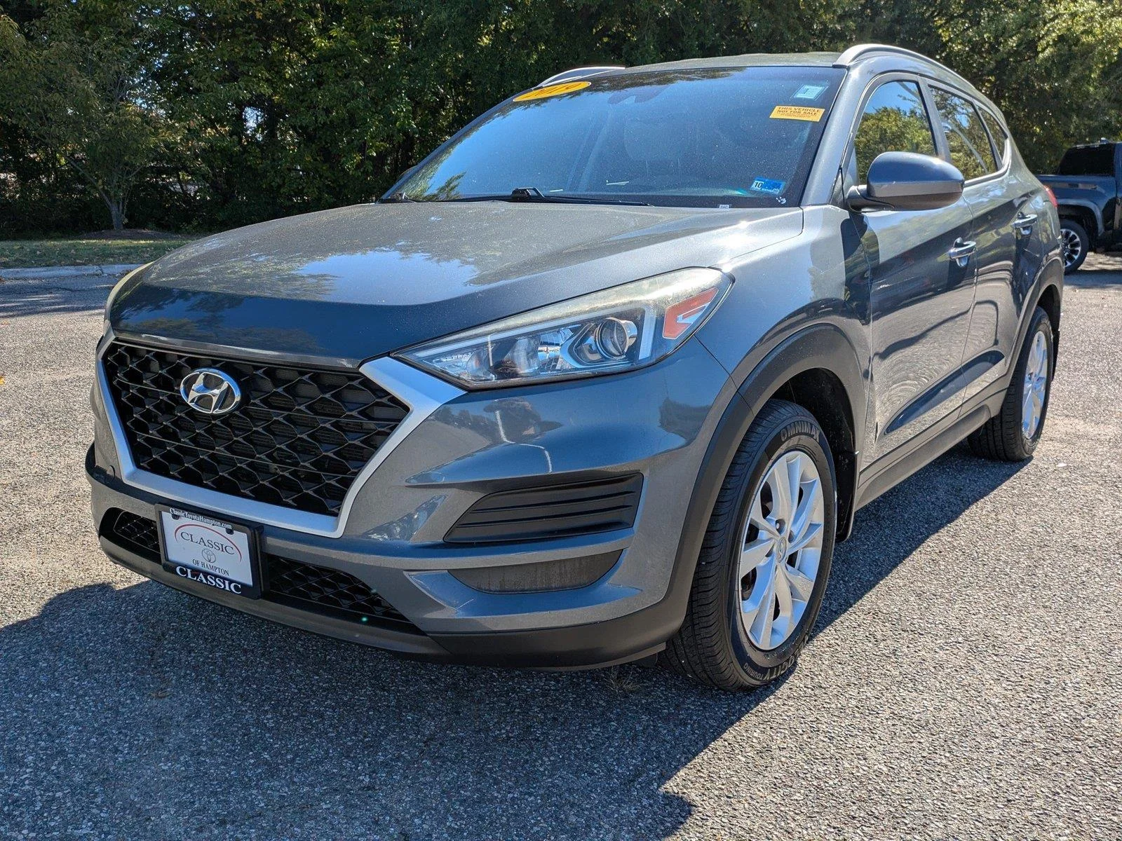 Used 2019 Coliseum Gray Hyundai Value image 8