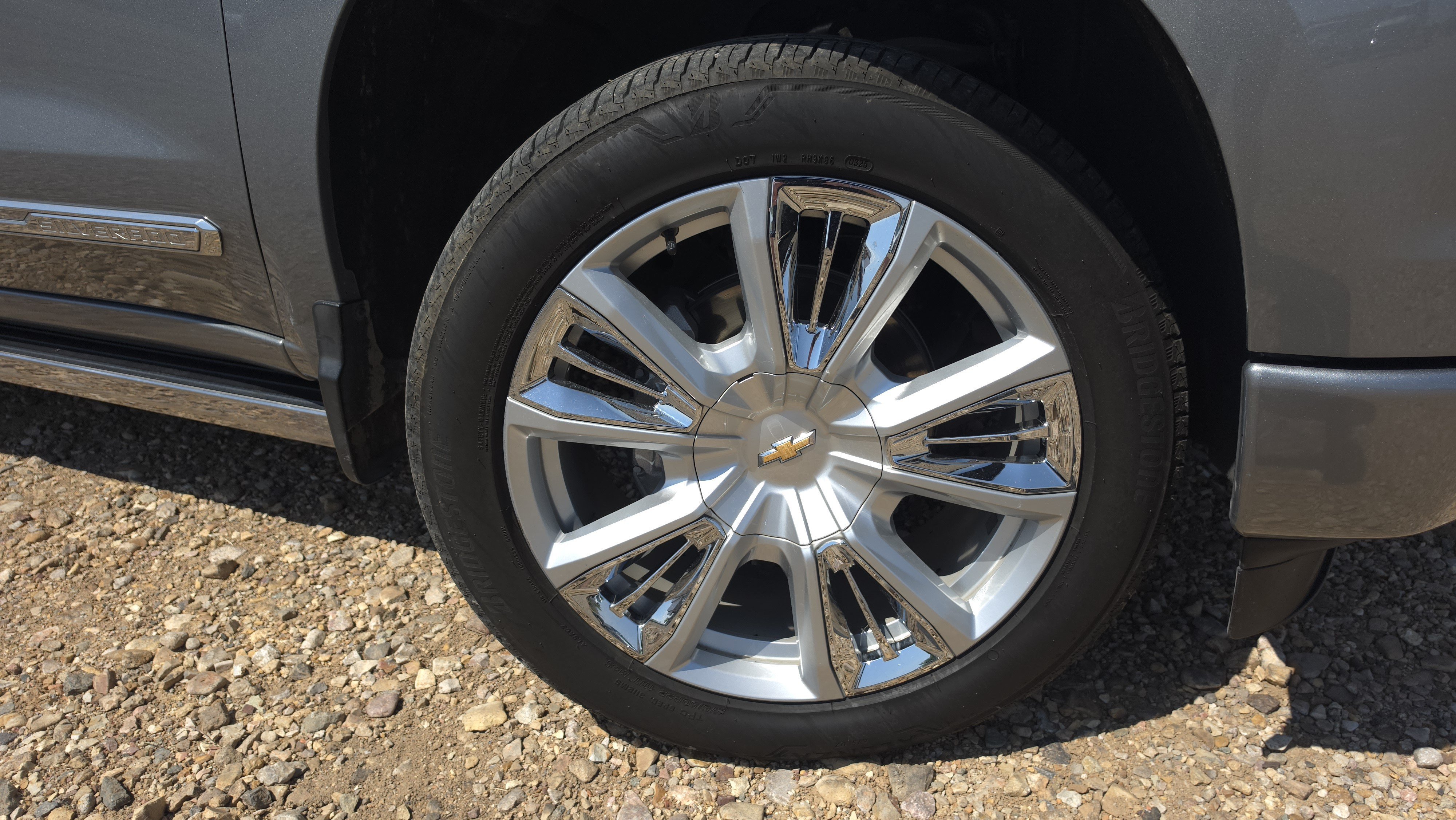 Used 2025 Sterling Gray Metallic Chevrolet High Country image 22