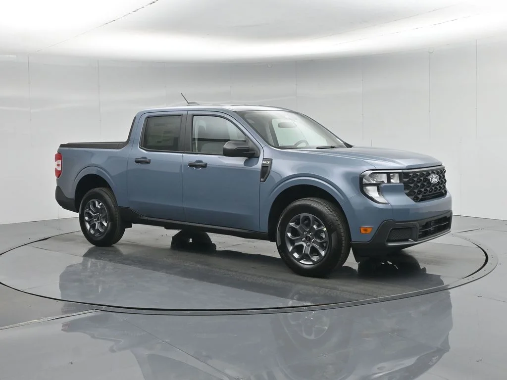 New 2026 Gray Ford XLT image 22
