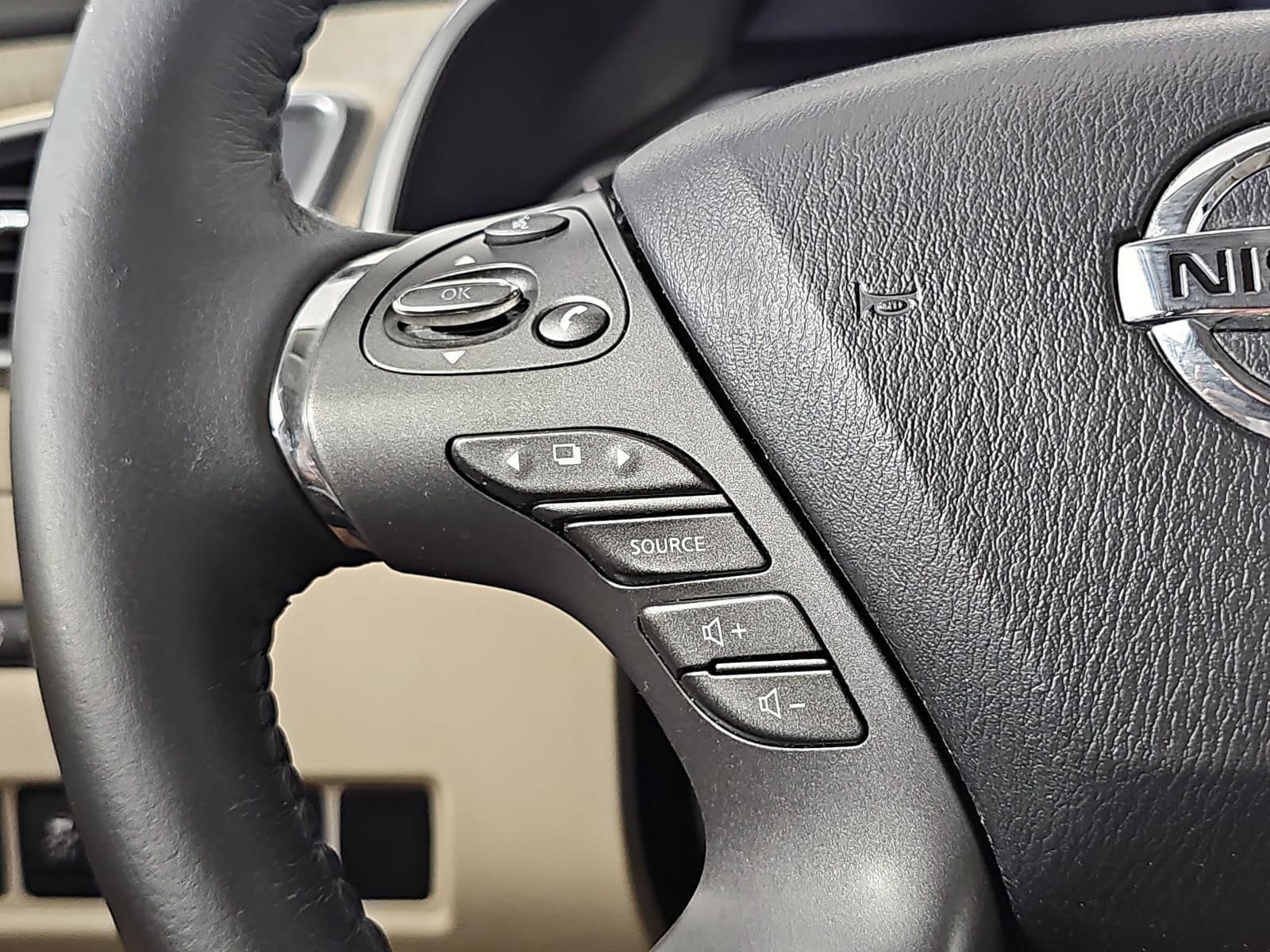 Used 2019 White Nissan SV image 16