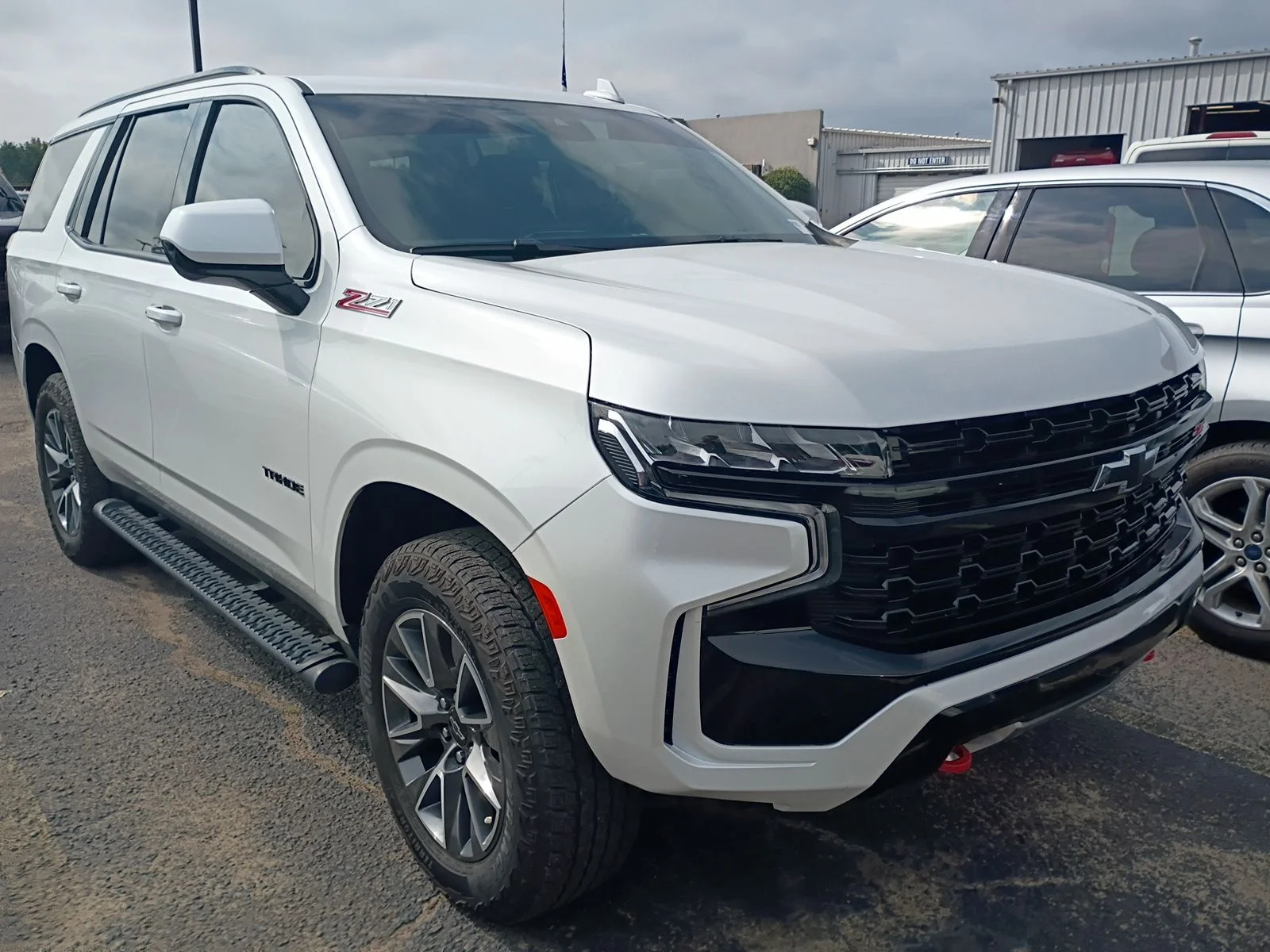 Used 2024 Beige Chevrolet Z71 image 2