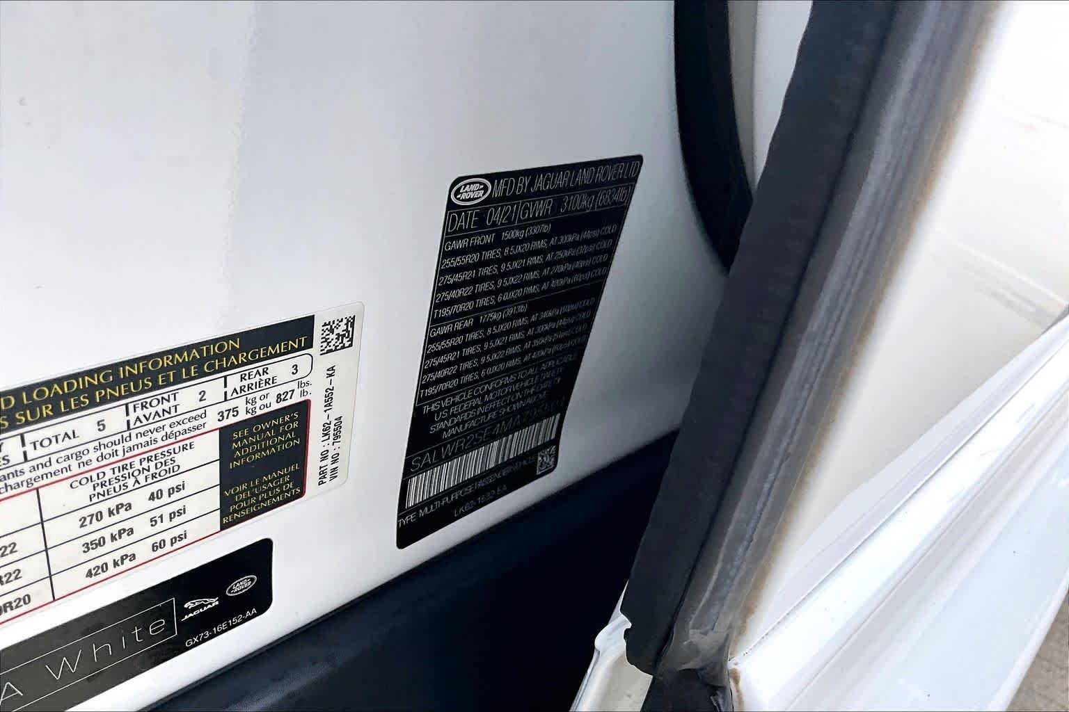 Used 2021 Fuji White Land Rover HSE Dynamic image 34