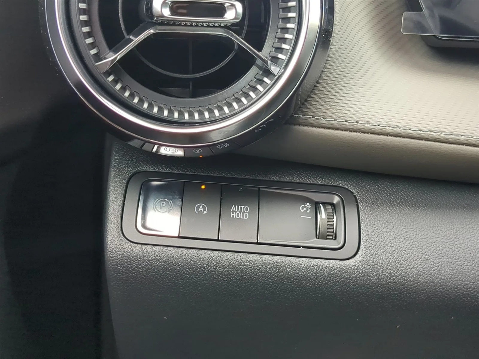 2026 Chevrolet Equinox LT - Photo 42