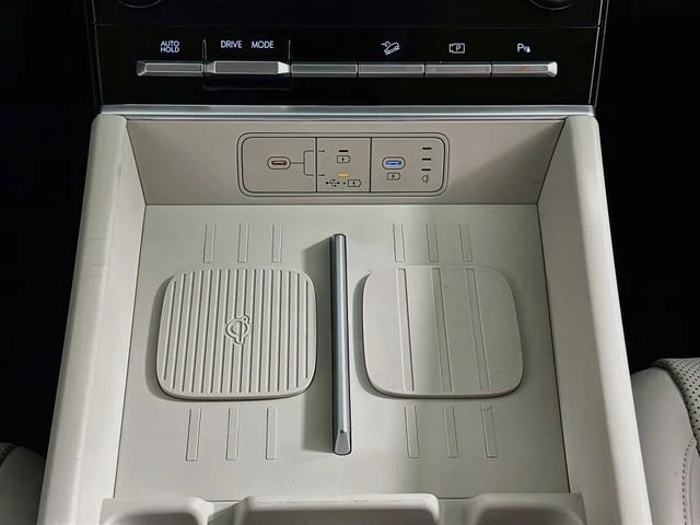 New 2027 Blue Hyundai SEL image 18
