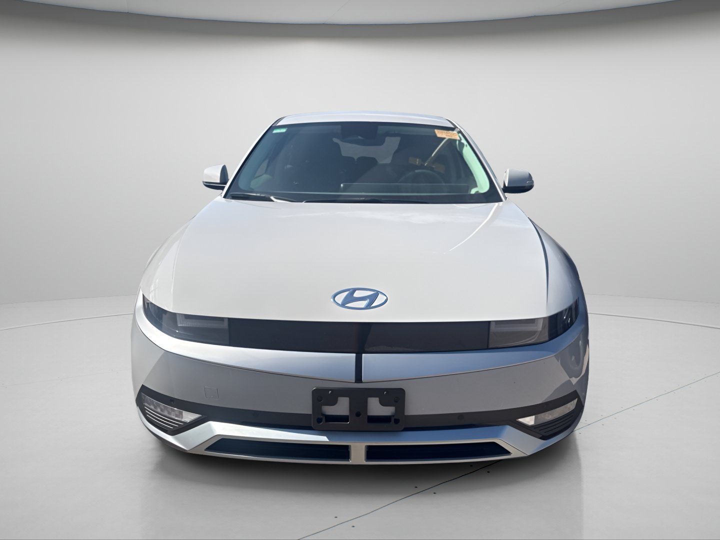 Used 2024 Cyber Gray Hyundai SEL image 3