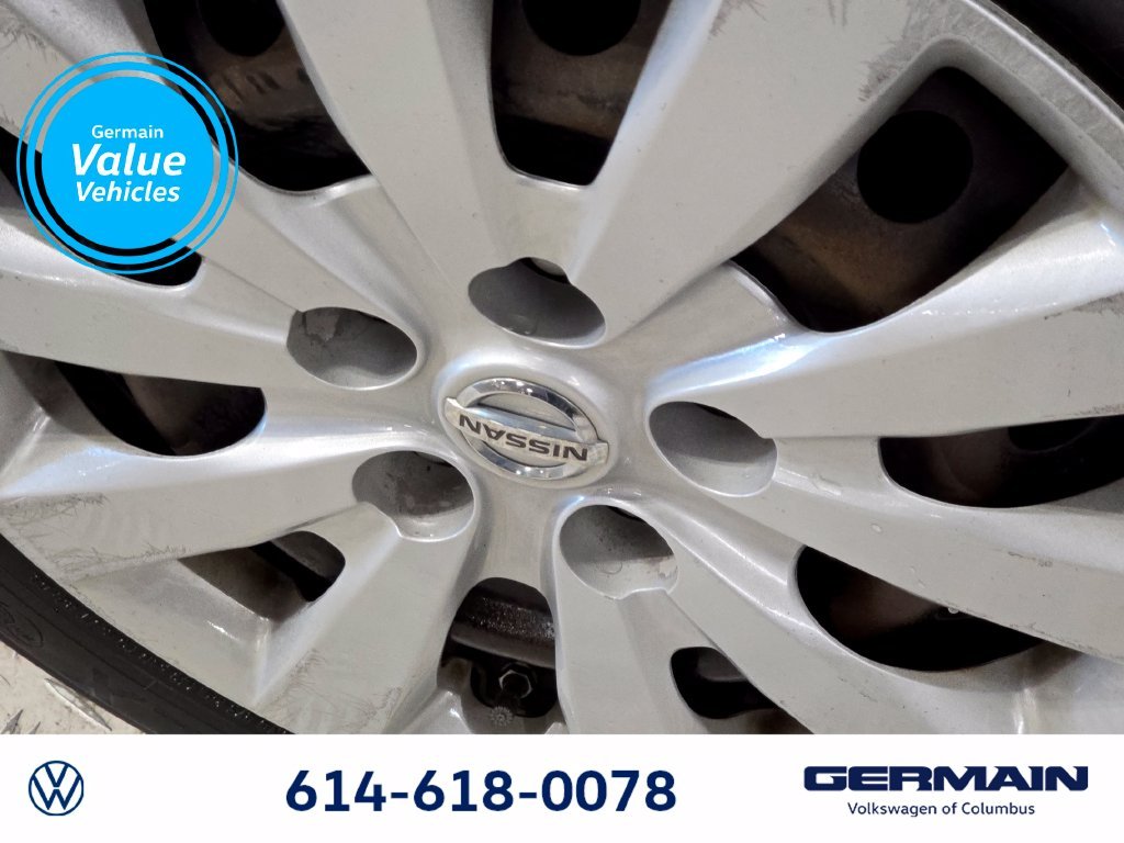 Used 2013 Graphite Blue Nissan SV image 10