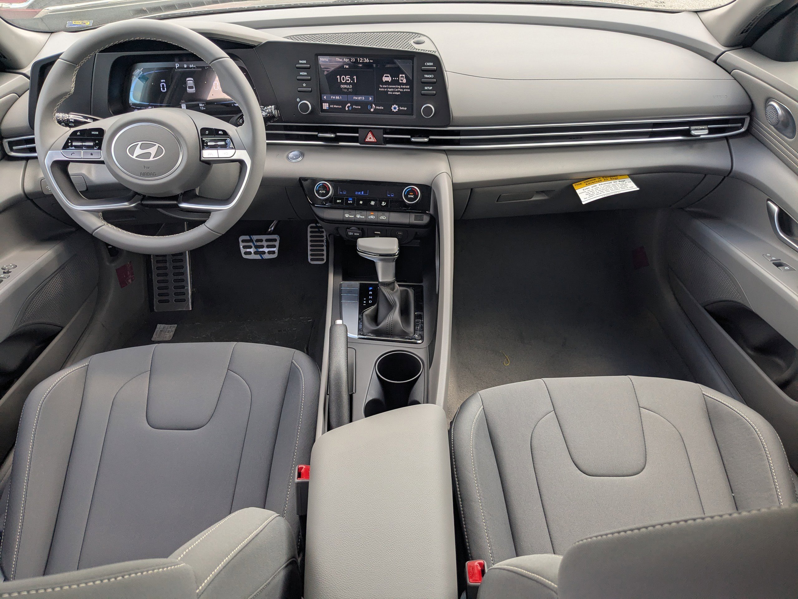 New 2025 Fluid Metal Hyundai SEL Sport image 15