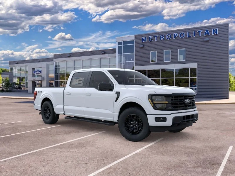 New 2026 Oxford White Ford XLT image 7
