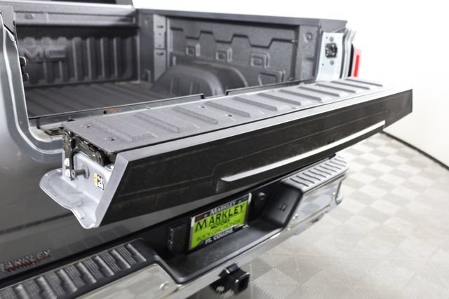 2026 GMC Sierra 1500 SLT - Photo 6