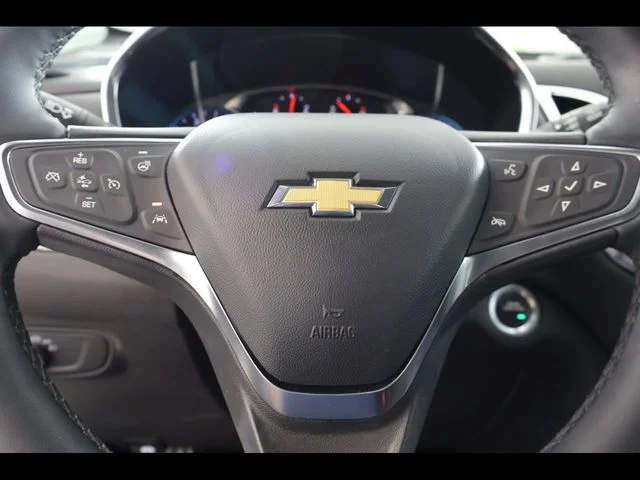 Used 2024 White Chevrolet LT image 18