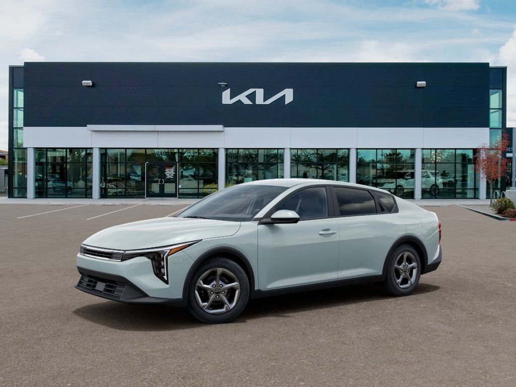 New 2026 Gray Kia LXS image 3
