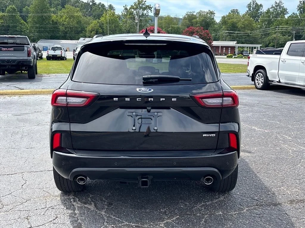 Used 2023 Black Ford ST-Line Elite image 6