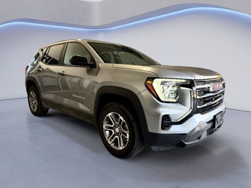 Used 2025 Gray GMC FWD Elevation image 4